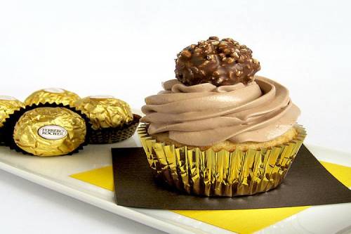 cupcake ferrero.jpg