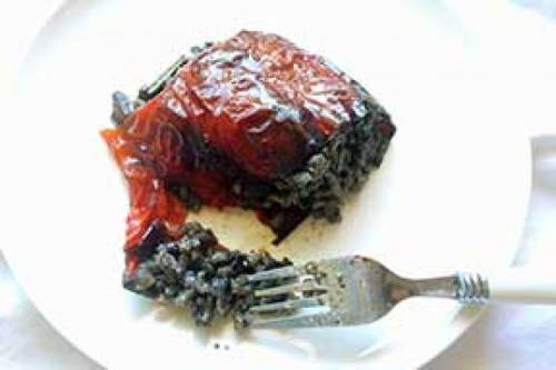 canelon-de-arroz-negro-y-pimiento-.jpg